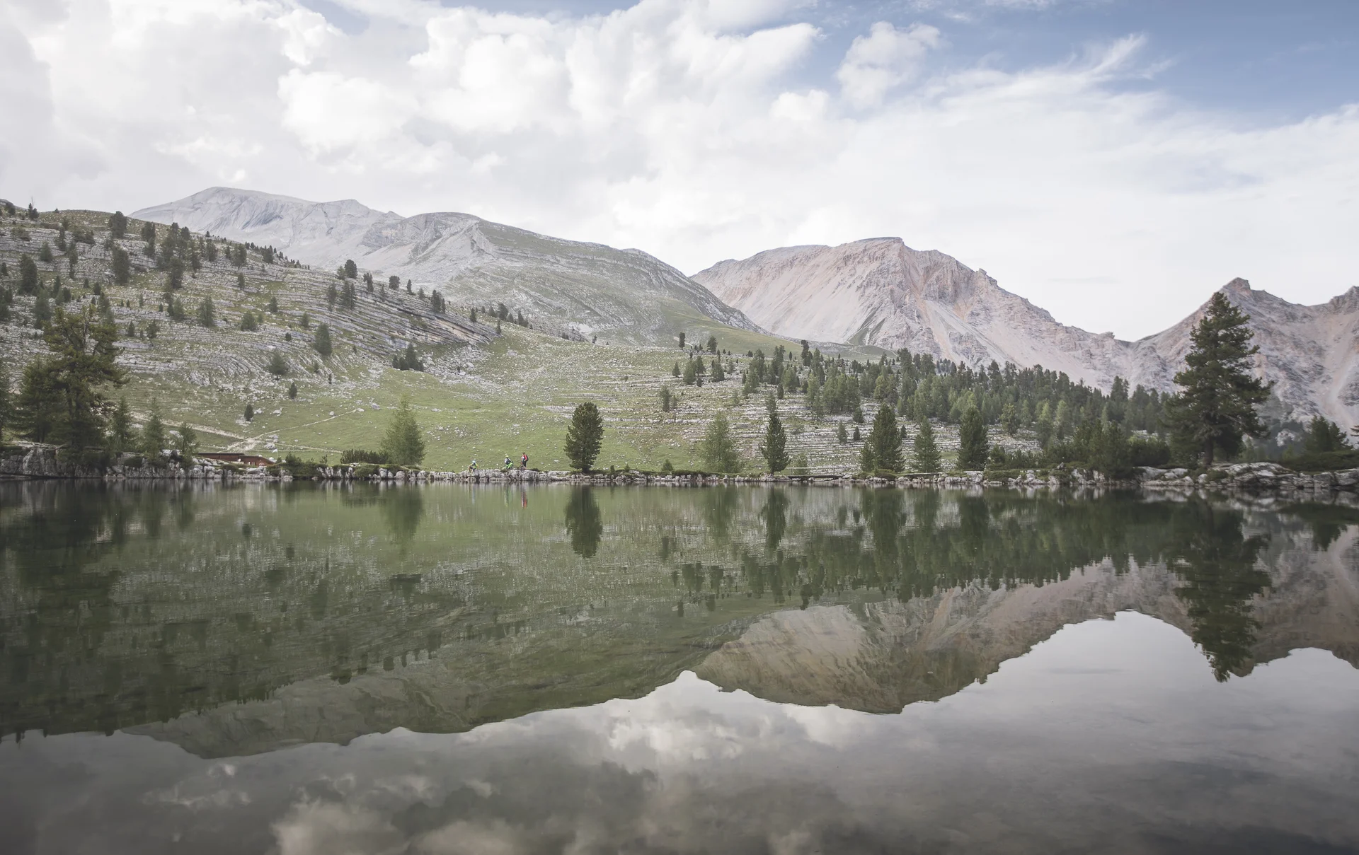 Your spa hotel in the Dolomites: a stay in the mountains